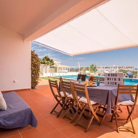 Lagos Digital Nomads Coliving & Coworking * Mato Porcas