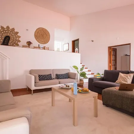 Lagos Digital Nomads Coliving & Coworking Gasthof