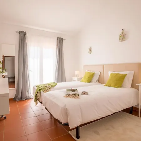 Lagos Digital Nomads Coliving & Coworking Gasthof