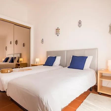 Lagos Digital Nomads Coliving & Coworking Gasthof